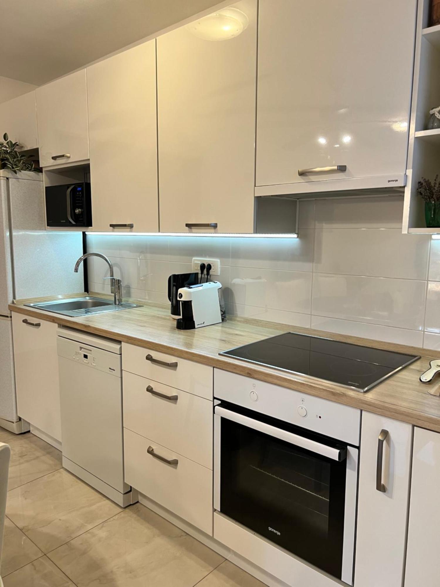 Apartmani Ivelic Supetar Eksteriør bilde