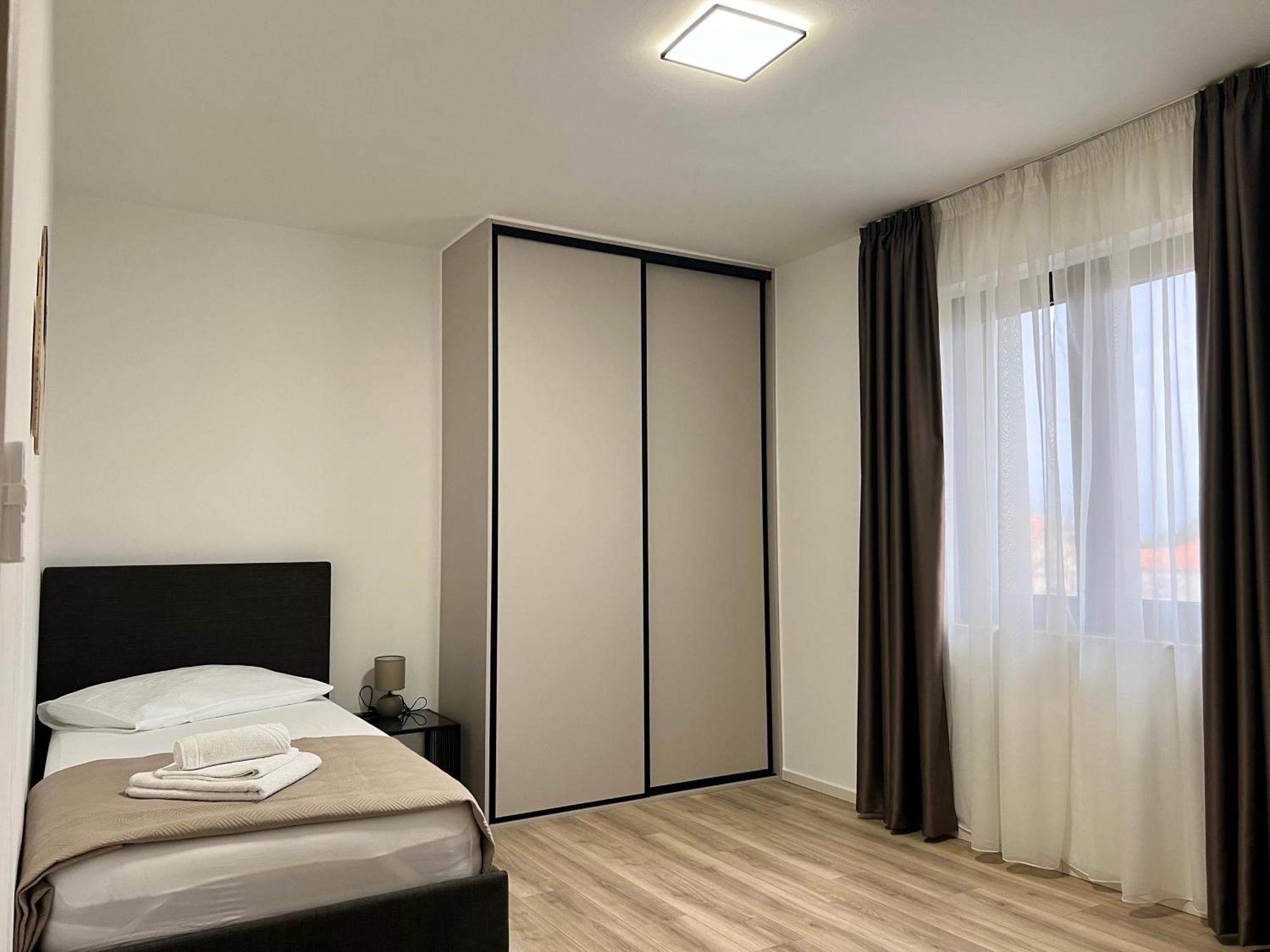 Apartmani Ivelic Supetar Eksteriør bilde